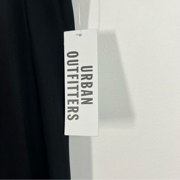 Kimchi Blue for Urban Outfitters NWT Size Large Black Georgiana Slip Midi Skirt - Picture 7 of 13